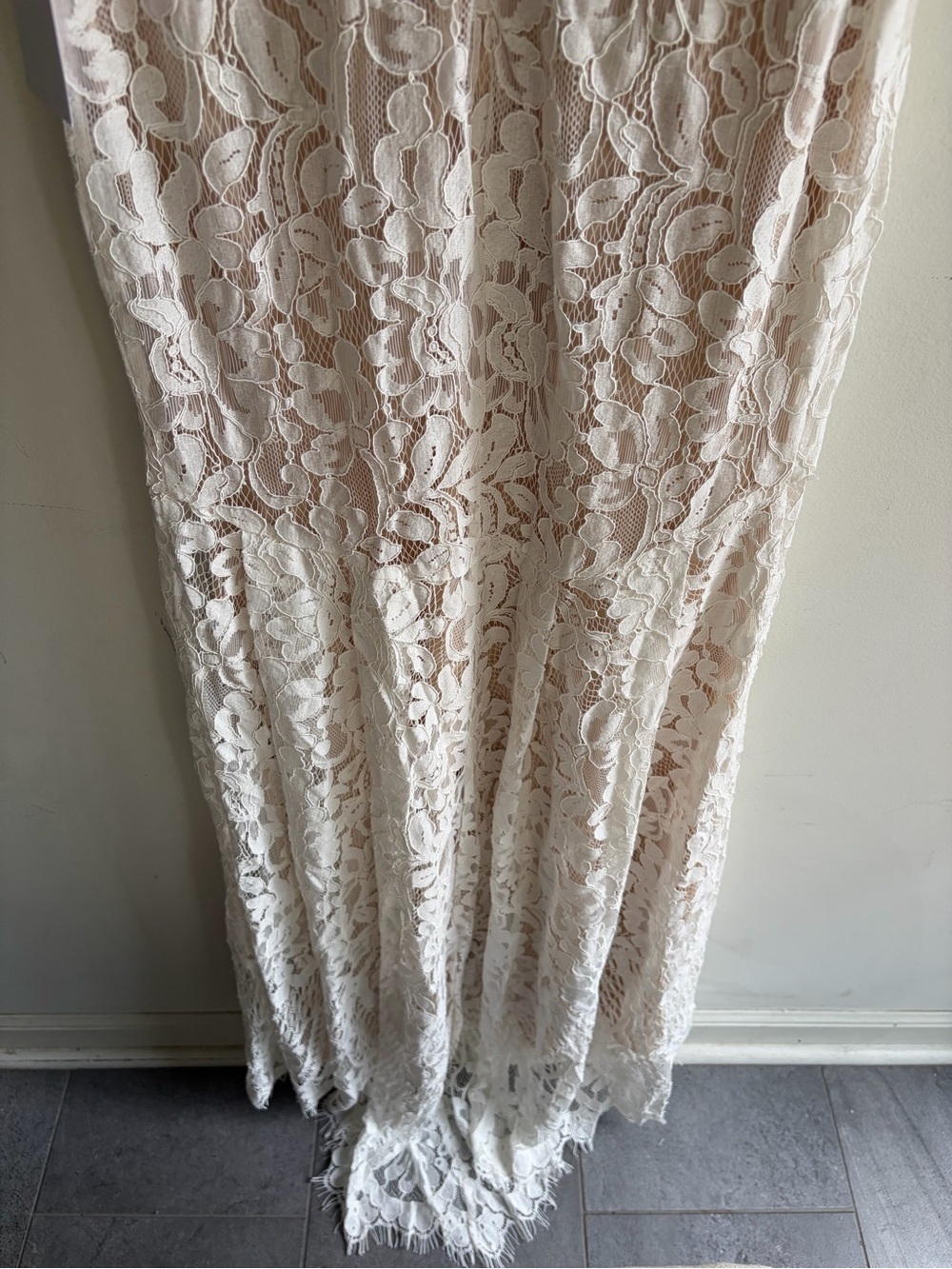 NWT! LULUs Flynn White Lace Maxi Dress Size Small - Picture 9 of 12